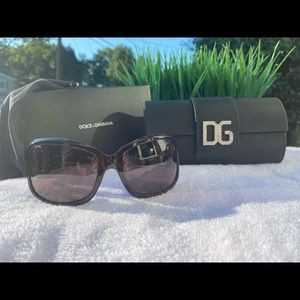 AUTH D&G TORT/DIAMOND SUNGLASSES
